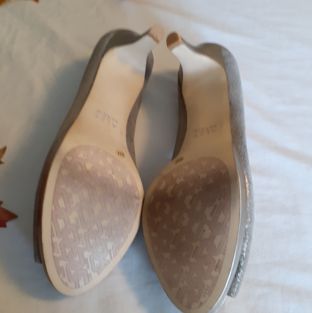 Alex Larie Layla heels.. - Picture 4 of 5